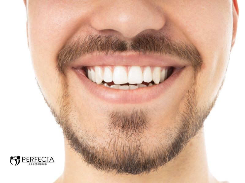 As Próteses Dentárias Têm Aparência Artificial? Vão Saber Que Estou Usando Uma?